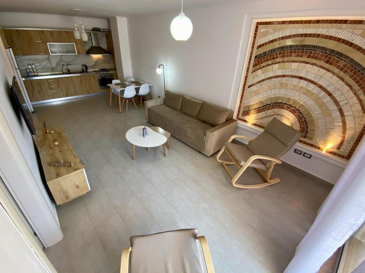 Sunlit 594 Apartment Durres Bagian luar foto